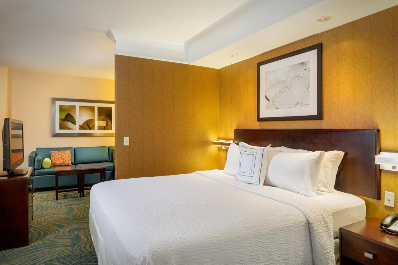 Springhill Suites By Marriott Modesto Bagian luar foto