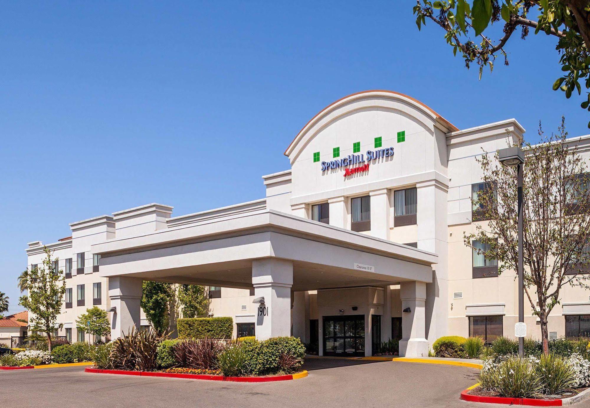 Springhill Suites By Marriott Modesto Bagian luar foto